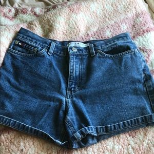 Vintage Tommy Hilfiger shorts